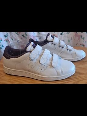 EUC Lonsdale Leyton White & Purple Leather Casual Neutral Sneaker Shoe SZ 9